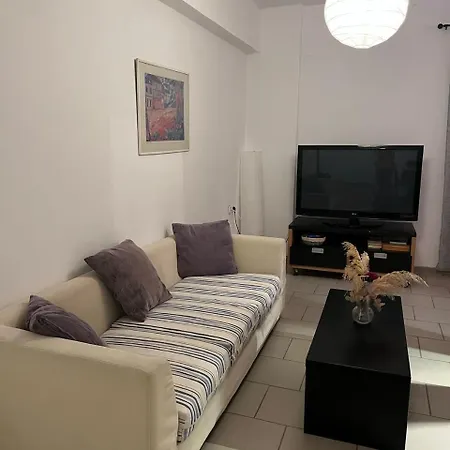 V Apartment Akrata
