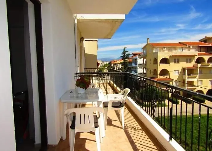 Apartament V *